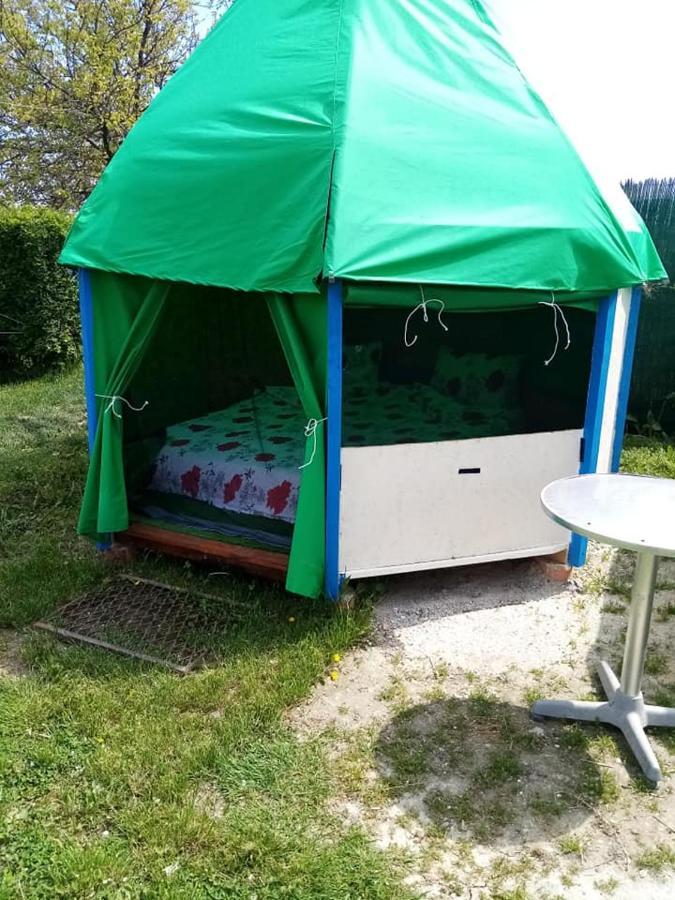 Camping Casuta Mihaela Crisan (Tulcea) Exterior foto